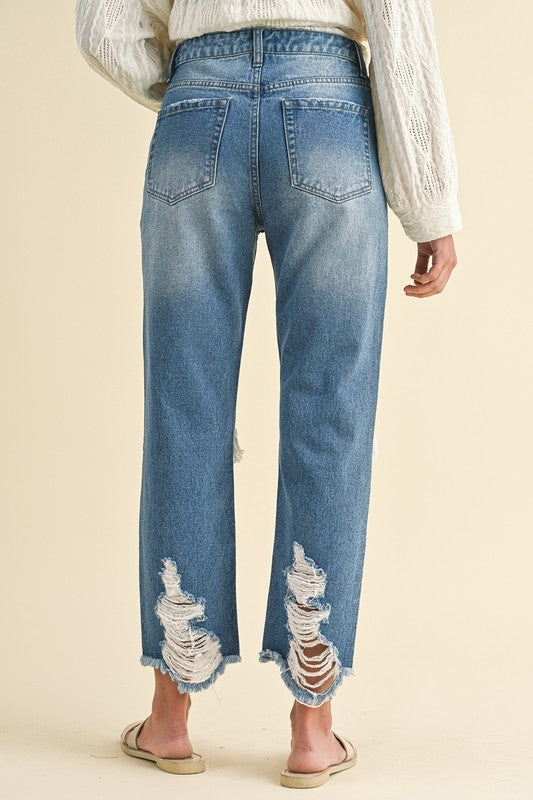 Annie Wear Distressed Raw Hem Cropped Jeans - Image 3